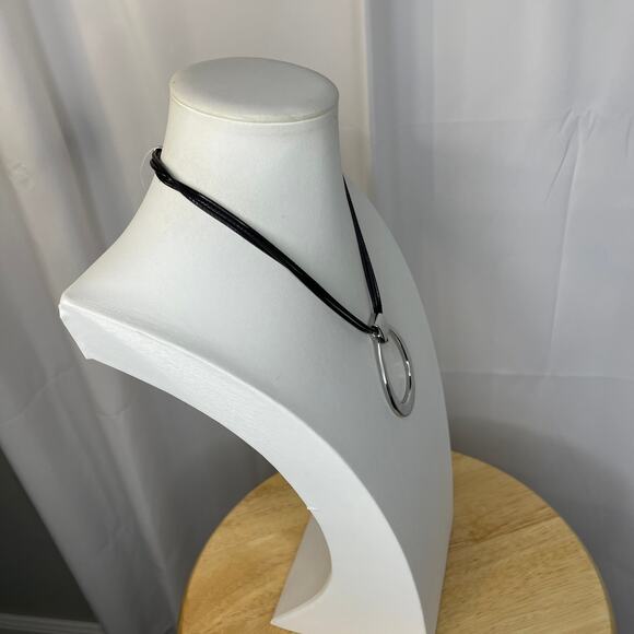 Chico's pendant necklace black pendant cord shiny hammered signed costume jewelr - Picture 8 of 14